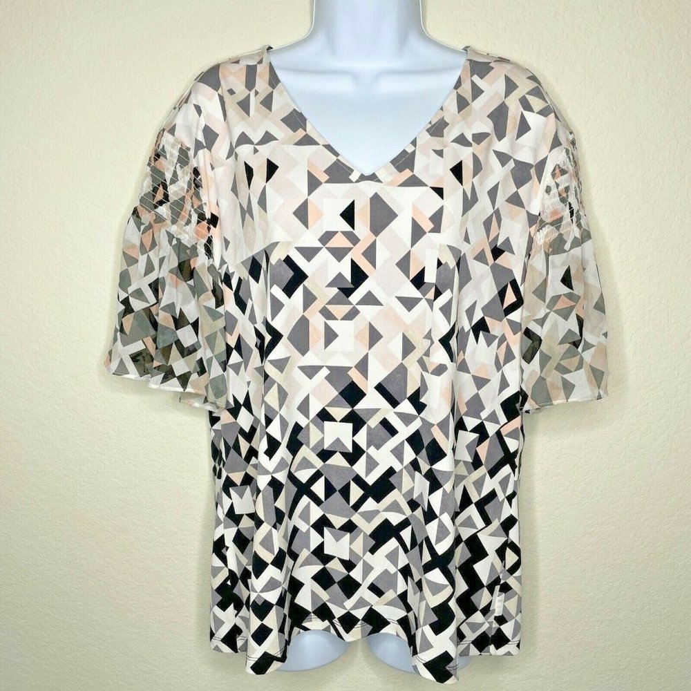 Calvin Klein Wms Sz L Pink/Grey Geometric Smocked Flutter Sleeve V-Neck Blouse